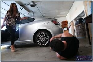 Original 850 px/ 571 px