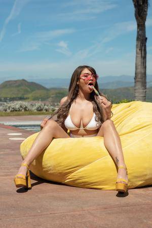 Cassidy Banks - Wet Series: Spit