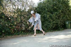 Original 900 px/ 600 px