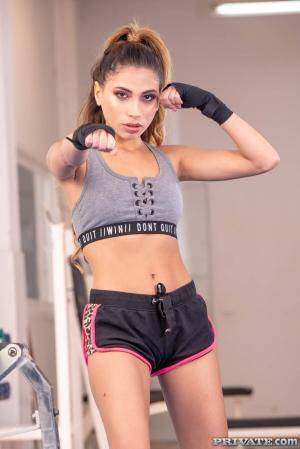 Original 1067 px/ 1600 px