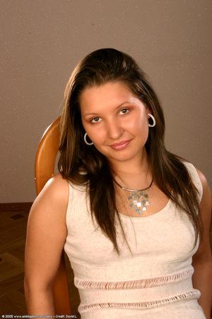 Original 680 px/ 1024 px