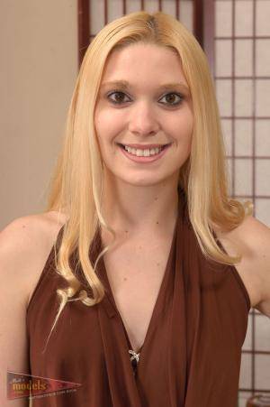 Original 711 px/ 1069 px