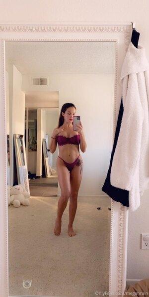 Original 806 px/ 1600 px