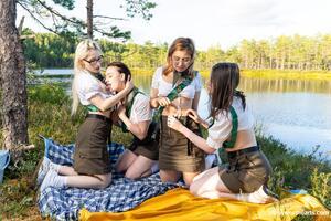 Original 5000 px/ 3333 px