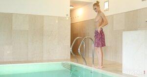 Original 2600 px/ 1371 px