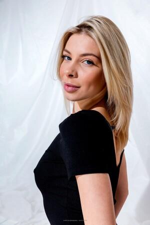 Original 3000 px/ 4500 px