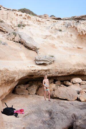 Original 1872 px/ 2808 px