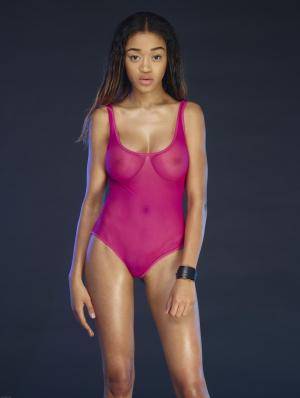 Original 5706 px/ 7584 px