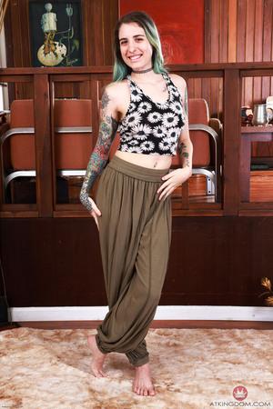 Original 2000 px/ 3000 px