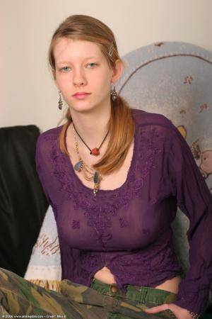 Original 682 px/ 1024 px