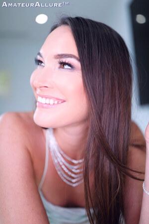 Original 2560 px/ 3840 px