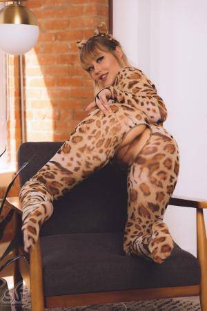 Original 4480 px/ 6720 px