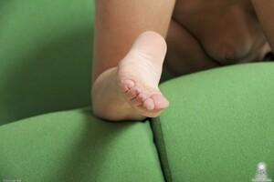 Original 1600 px/ 1064 px