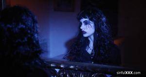 Original 4096 px/ 2160 px