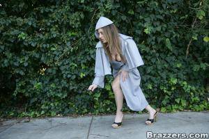 Original 900 px/ 600 px