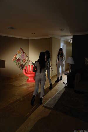 Original 1663 px/ 2499 px