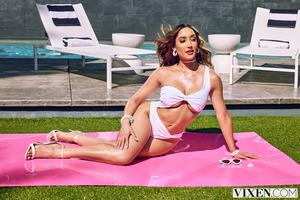 Original 2998 px/ 2000 px