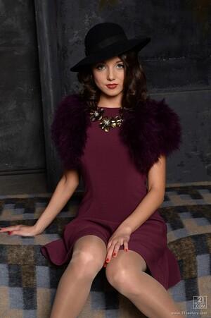 Foxy Di The Spys Demise