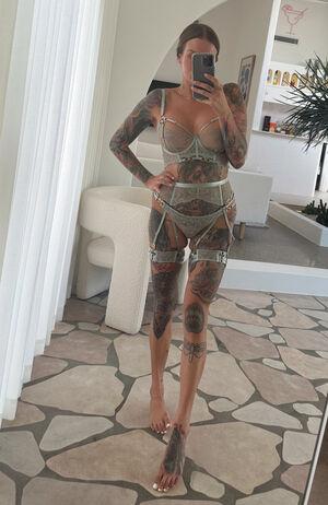 Original 1330 px/ 2048 px