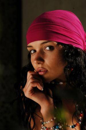 Original 681 px/ 1024 px