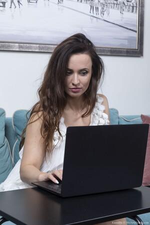 Original 2000 px/ 3000 px