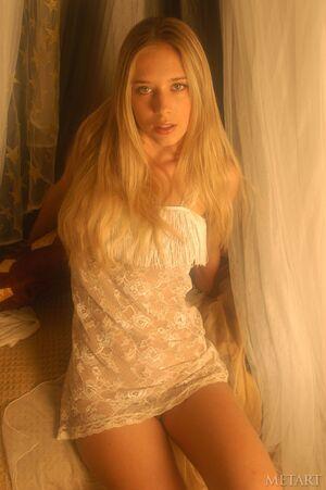 Original 1330 px/ 2000 px