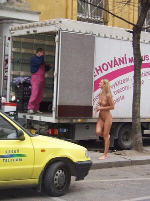 Original 768 px/ 1024 px