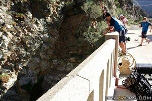 Original 900 px/ 600 px