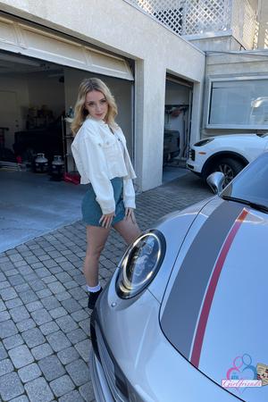 Original 2000 px/ 3000 px