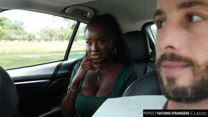 Original 2500 px/ 1406 px