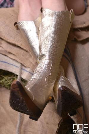 Original 1335 px/ 2000 px