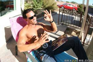 Original 900 px/ 600 px