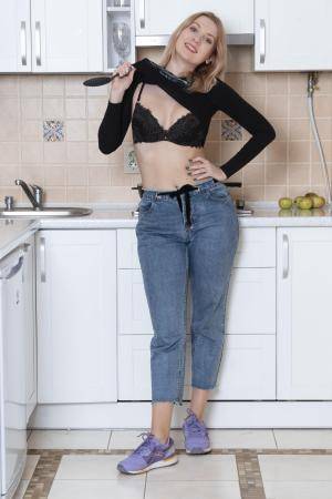 Original 2000 px/ 3000 px