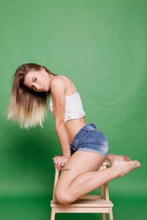 Original 1280 px/ 1920 px