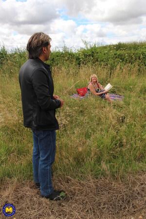 Original 1706 px/ 2560 px