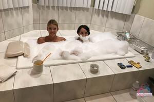 Original 3000 px/ 2000 px