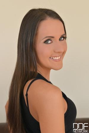 Original 1335 px/ 2000 px