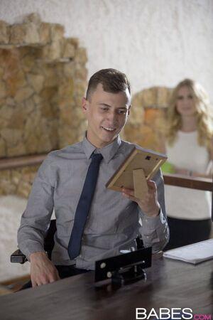 Original 532 px/ 798 px