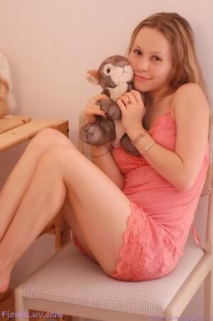 Fiona Luv - Pink Lingerie