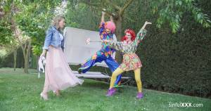 Original 4096 px/ 2160 px