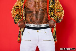 Original 2999 px/ 2000 px