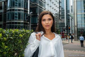 Original 1600 px/ 1067 px