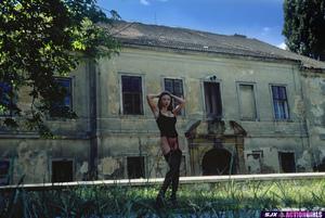 Original 4548 px/ 3042 px