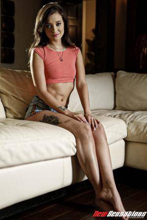 Original 1280 px/ 1920 px