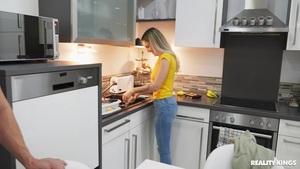 Original 1920 px/ 1080 px