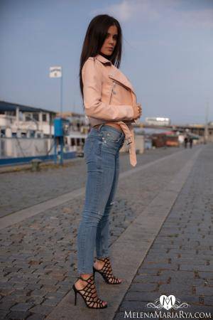 Original 4000 px/ 6000 px