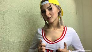 Original 1620 px/ 911 px