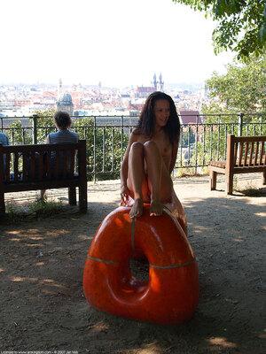 Original 960 px/ 1280 px