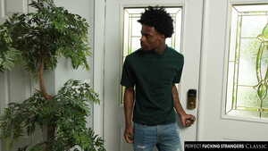 Original 2500 px/ 1406 px