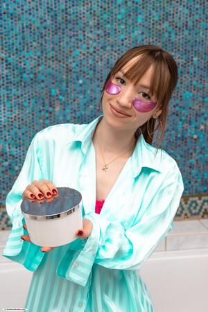 Original 5464 px/ 8192 px